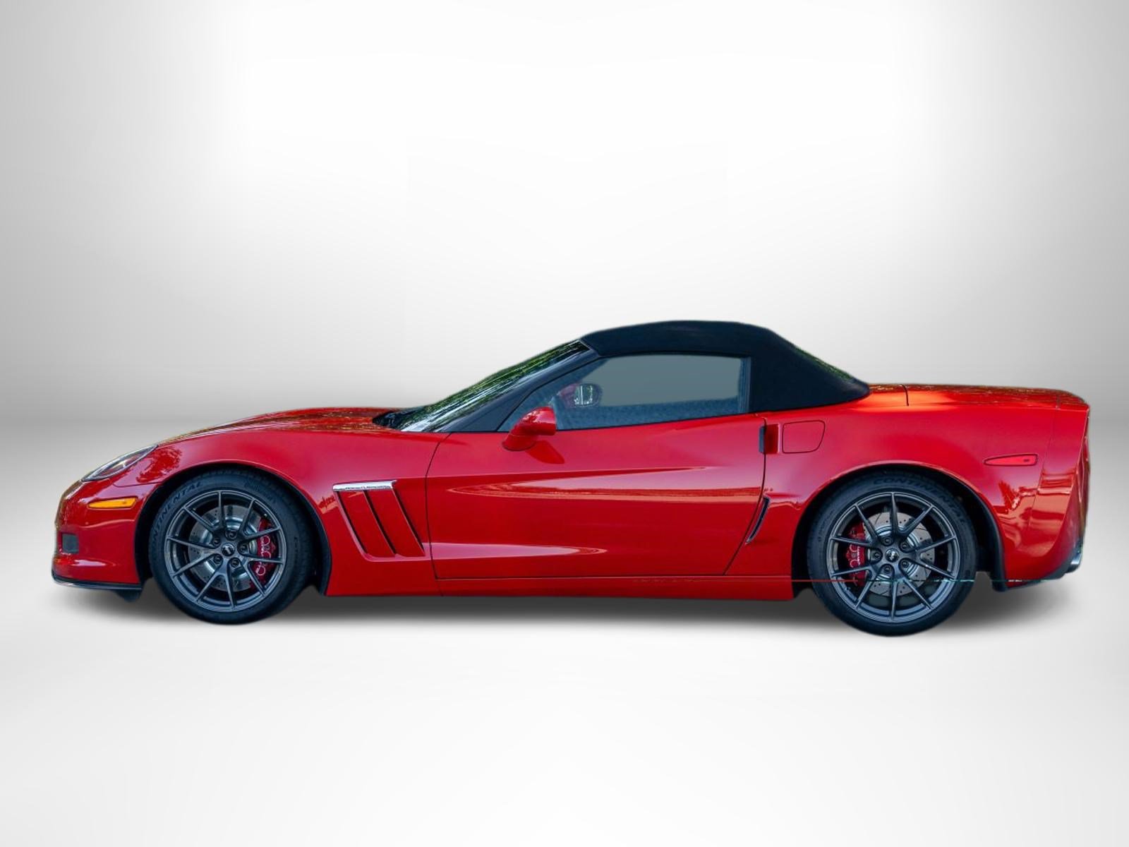 Used 2012 Chevrolet Corvette Grand Sport w/ 3LT Preferred Equipment Group RWD image 5
