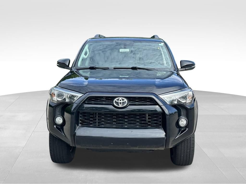 Used 2019 Toyota 4Runner SR5 Premium AWD/4WD image 4