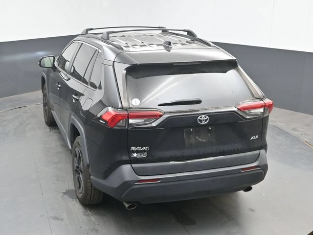 Used 2021 Toyota RAV4 XLE FWD image 21