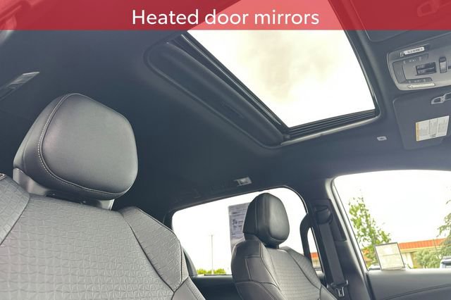 Certified 2026 Toyota Sienna XLE Woodland Edition AWD/4WD image 26
