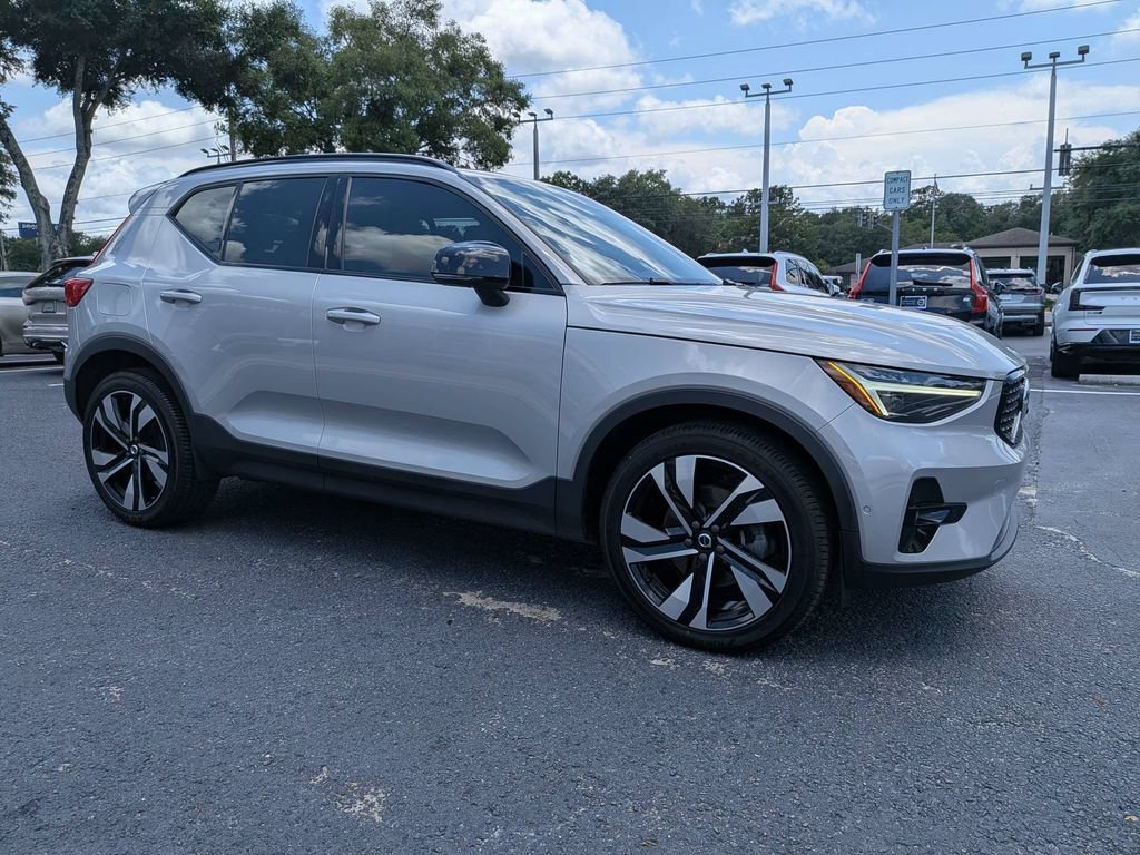 Certified 2023 Volvo XC40 B5 Ultimate w/ Climate Package AWD/4WD image 8