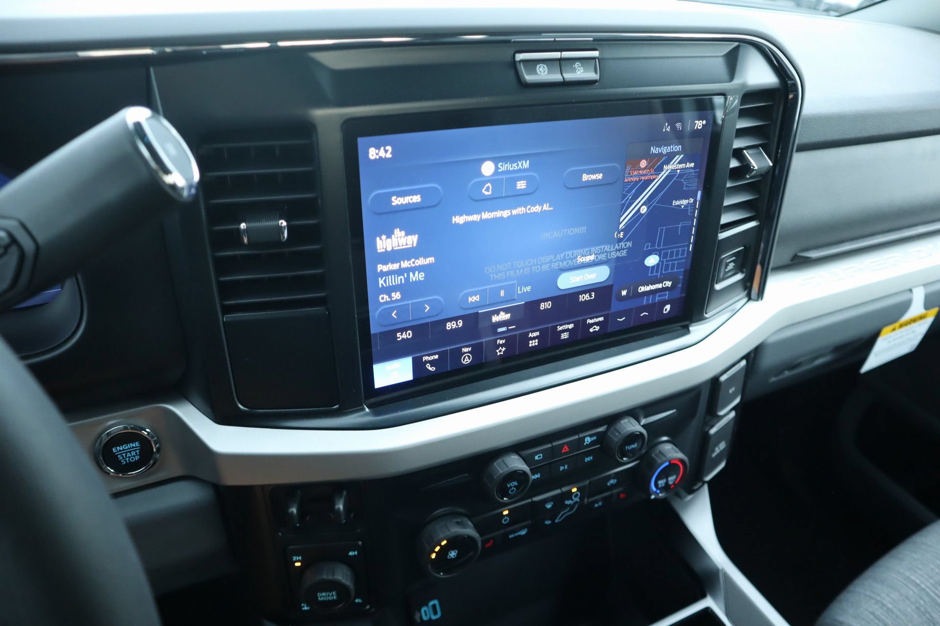 New 2026 Ford F250 XLT w/ XLT Premium Package AWD/4WD image 5