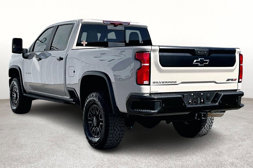 Used 2026 Chevrolet Silverado 2500 ZR2 AWD/4WD image 15