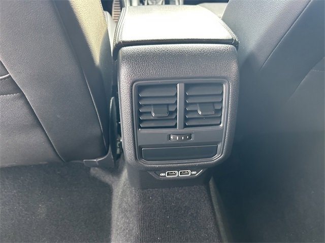 Used 2020 Volkswagen Passat 2.0T R-Line image 25