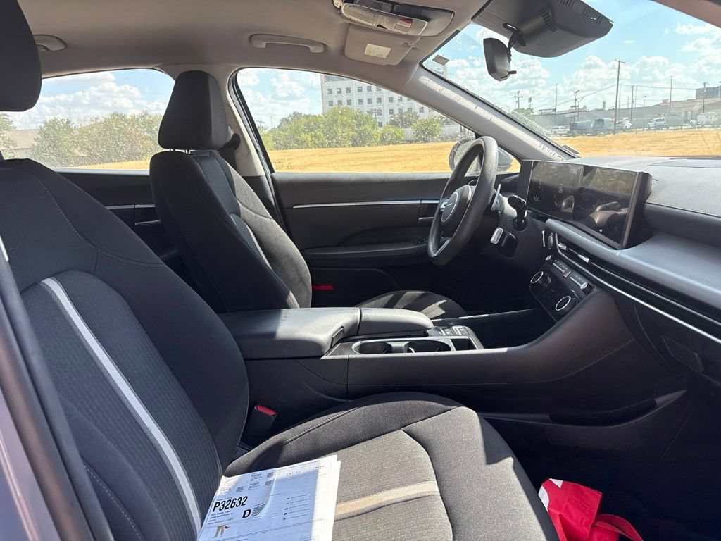 Used 2024 Hyundai Sonata SEL FWD image 11
