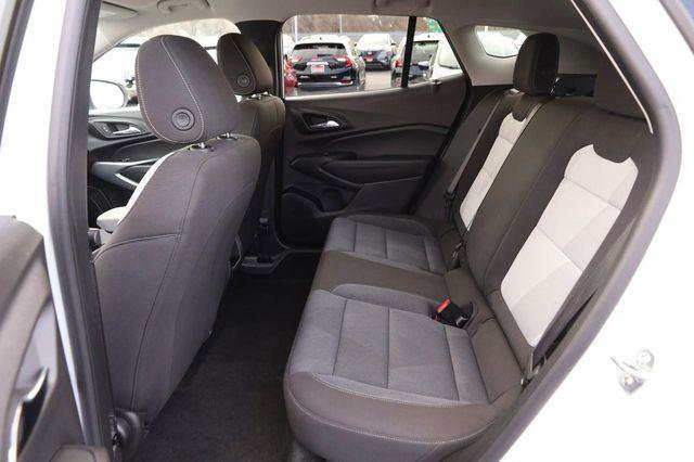 Used 2025 Chevrolet Trax LS image 9