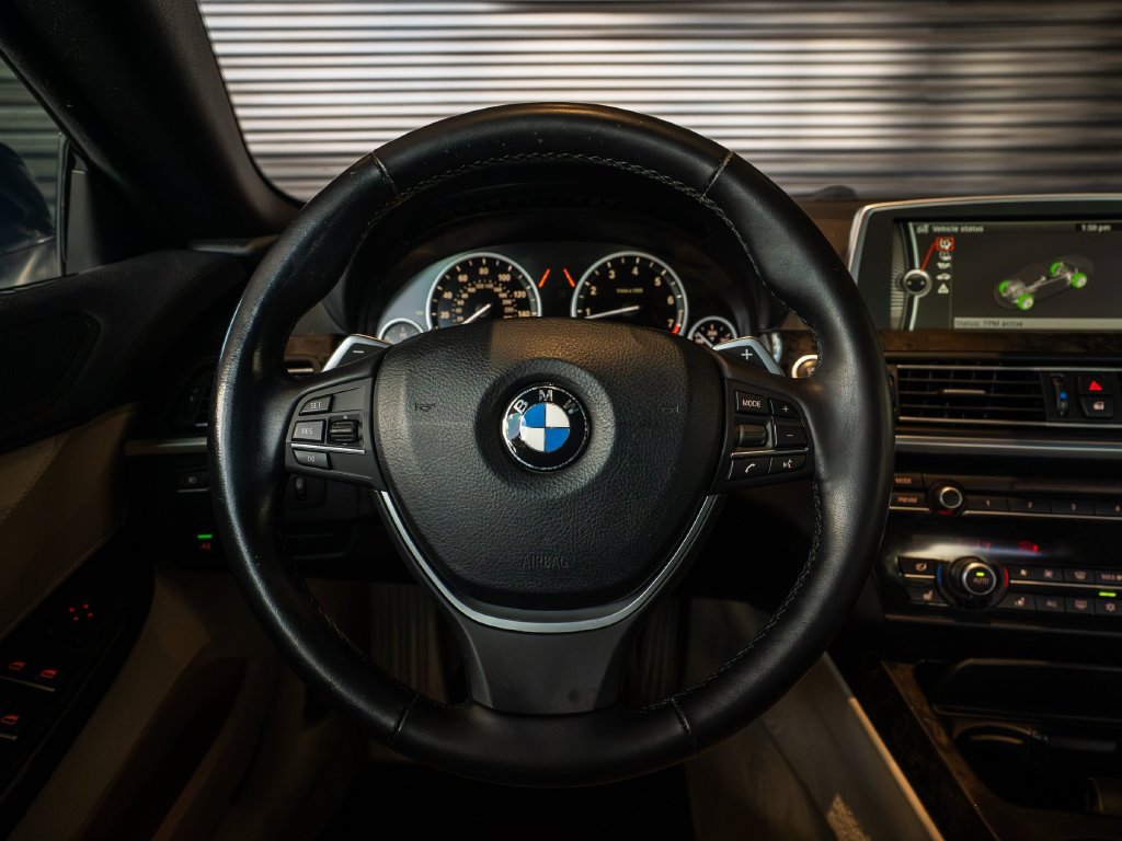 Used 2012 BMW 650i Convertible RWD image 25