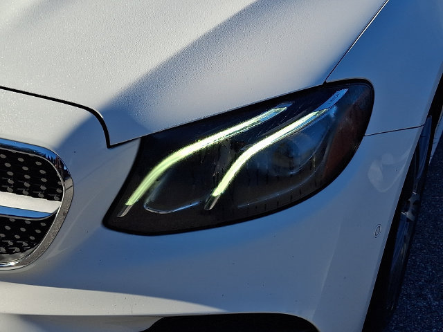 Used 2020 Mercedes-Benz E 450 4MATIC Cabriolet image 9