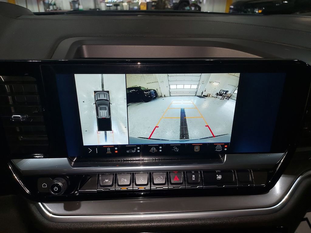 Used 2025 Chevrolet Silverado 1500 High Country w/ Technology Package image 23