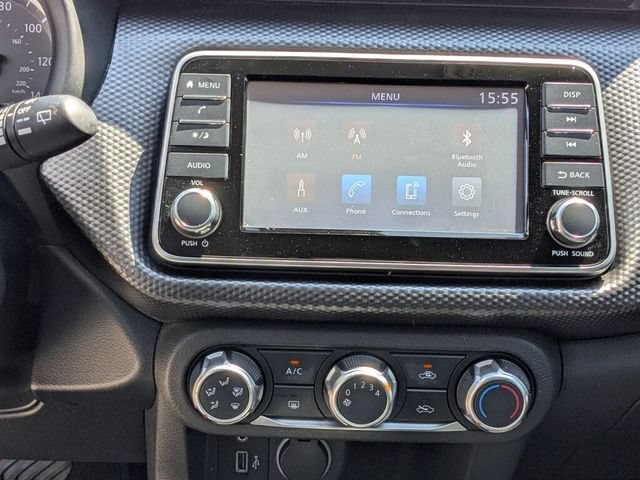 Used 2020 Nissan Kicks S FWD image 13