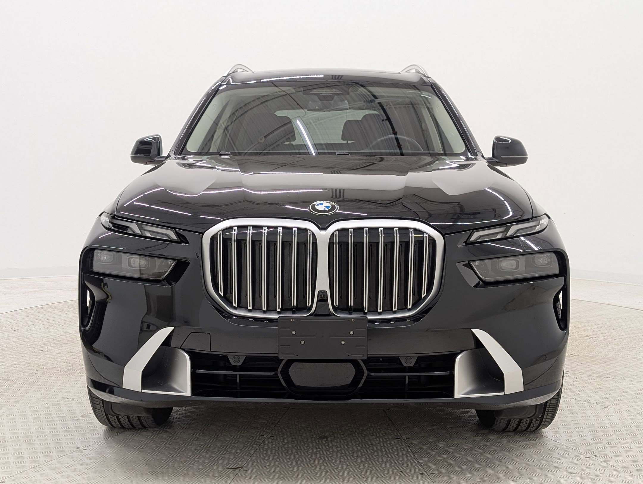 Certified 2023 BMW X7 xDrive40i image 6