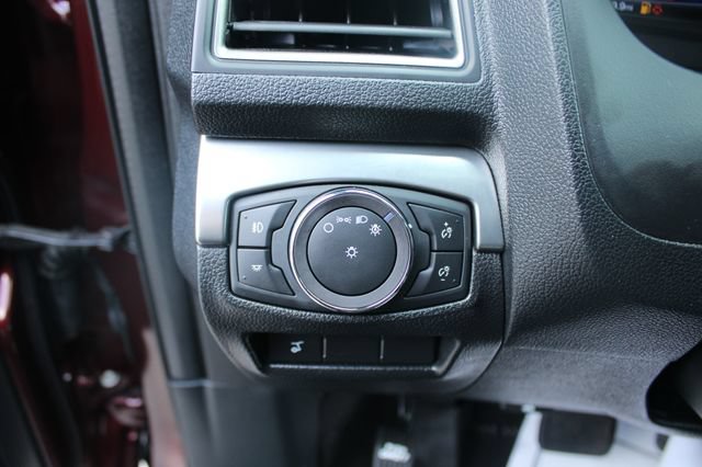Used 2019 Ford Explorer XLT w/ Equipment Group 202A FWD image 15