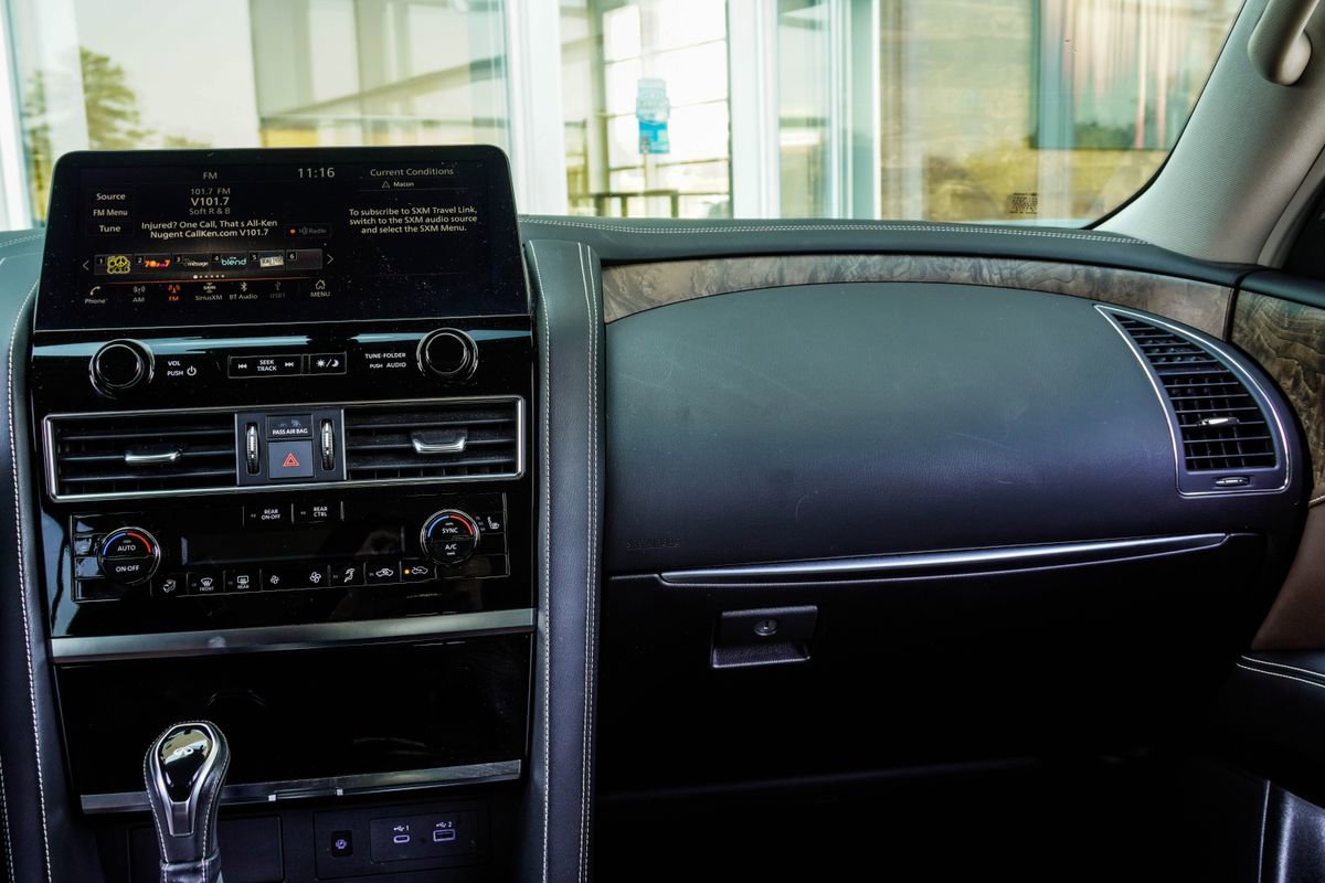 Used 2022 INFINITI QX80 Premium Select w/ Cargo Package image 18