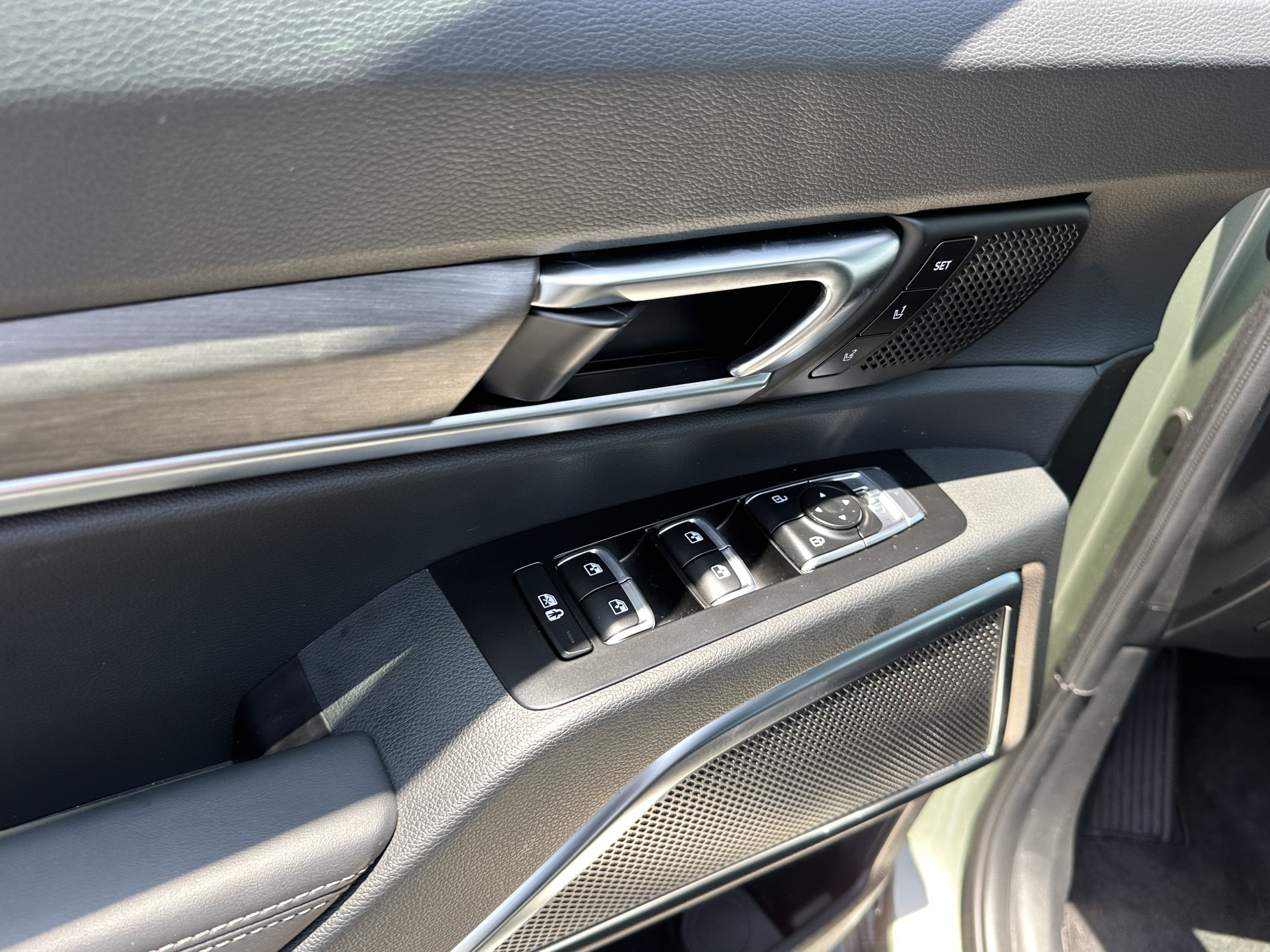 Certified 2025 Kia Telluride SX X-Line AWD/4WD image 26