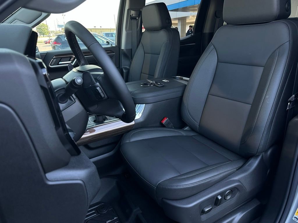 New 2026 Chevrolet Silverado 1500 RST w/ RST All Star Premium Package AWD/4WD image 17
