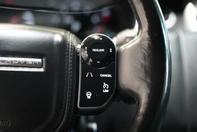 Used 2018 Land Rover Range Rover Supercharged AWD/4WD image 30