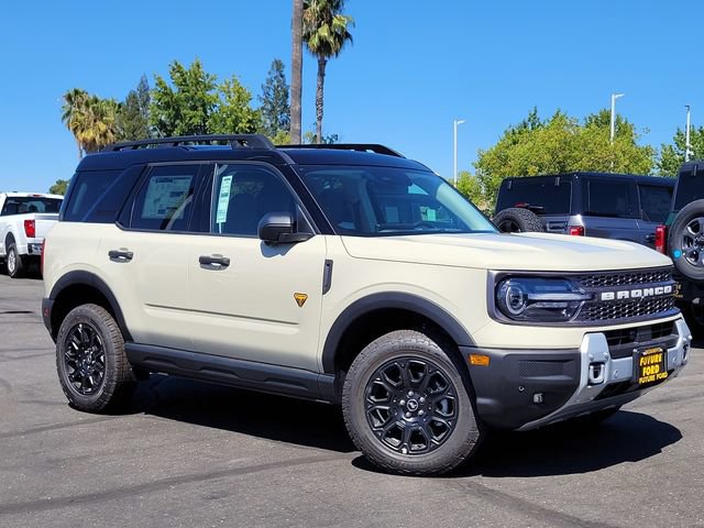 New 2025 Ford Bronco Sport Badlands w/ Badlands Tech Package AWD/4WD image 1