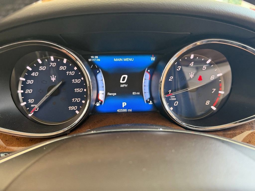 Used 2017 Maserati Quattroporte S RWD image 19