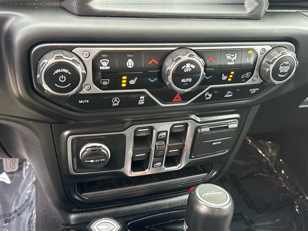 Used 2021 Jeep Gladiator Overland AWD/4WD image 30