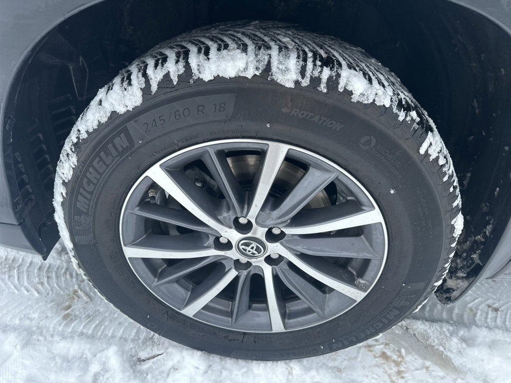 Used 2018 Toyota Highlander XLE image 35