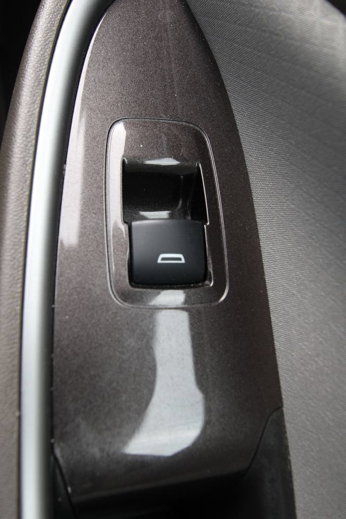 Used 2024 Chevrolet Malibu LT FWD image 22