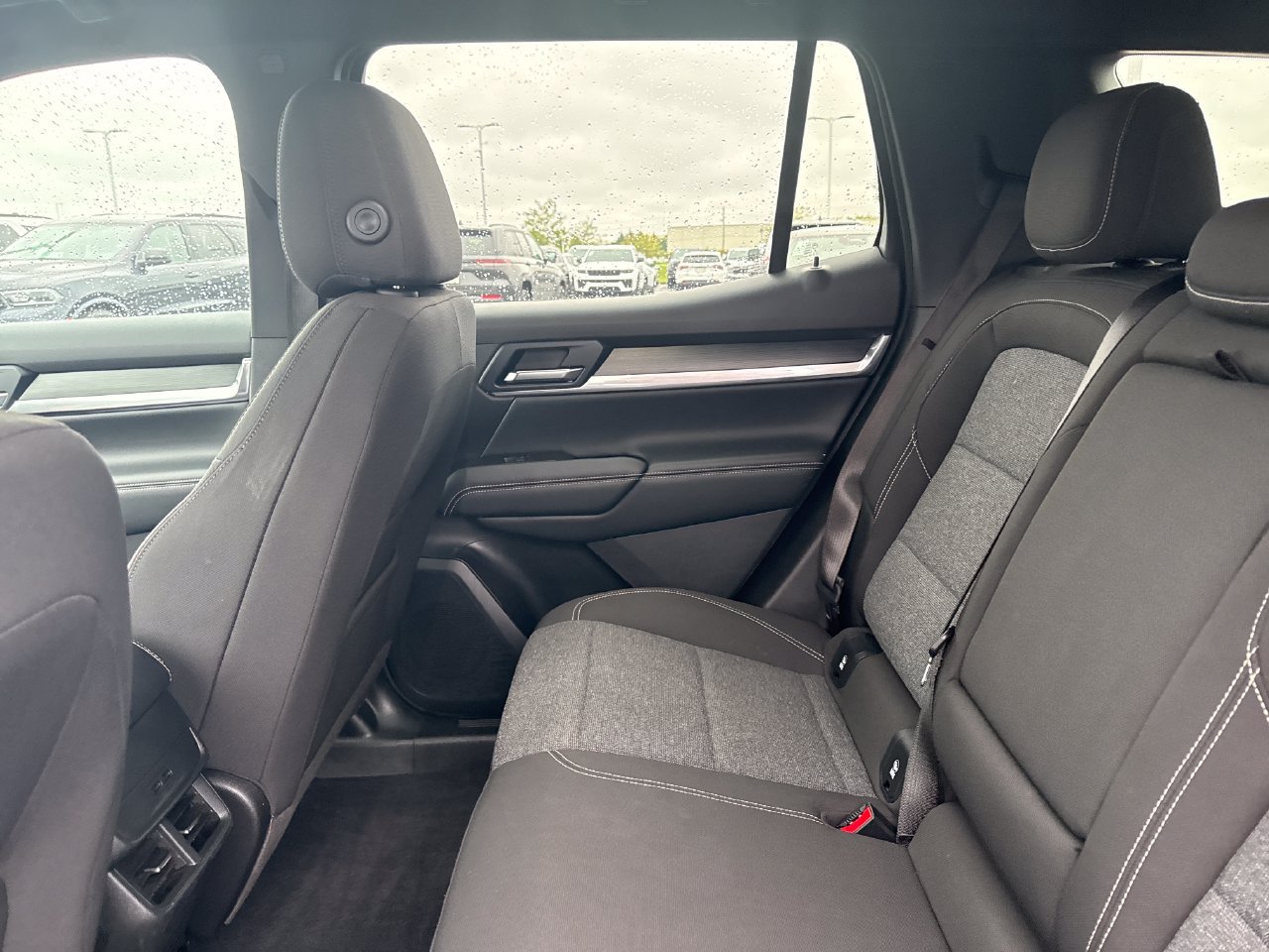 Used 2025 GMC Terrain Elevation AWD/4WD image 13
