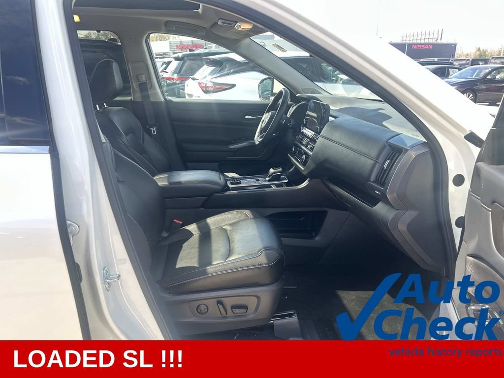 Certified 2023 Nissan Pathfinder SL w/ SL Premium Package AWD/4WD image 20