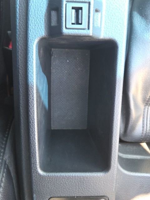 Used 2003 Ford Thunderbird image 35