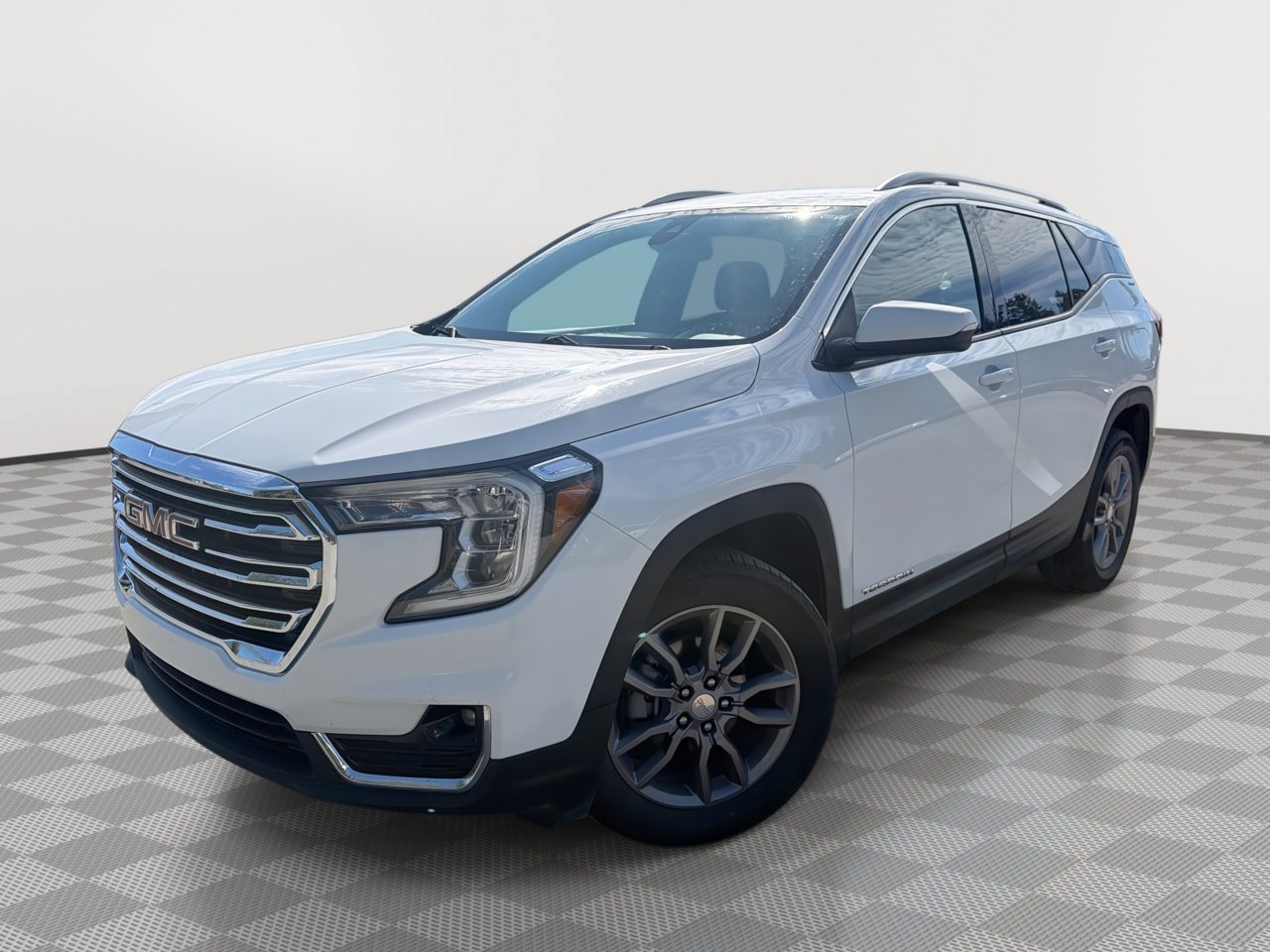 Used 2023 GMC Terrain SLT