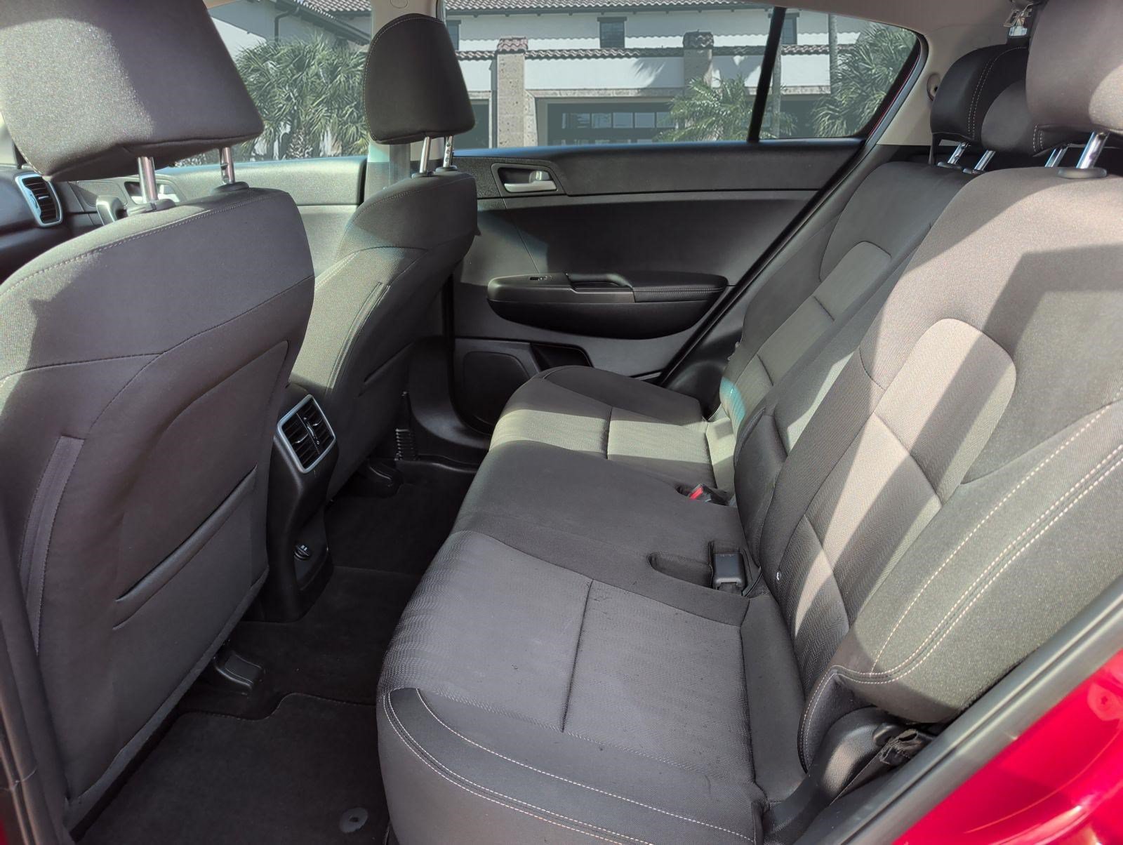 Used 2019 Kia Sportage LX FWD image 24