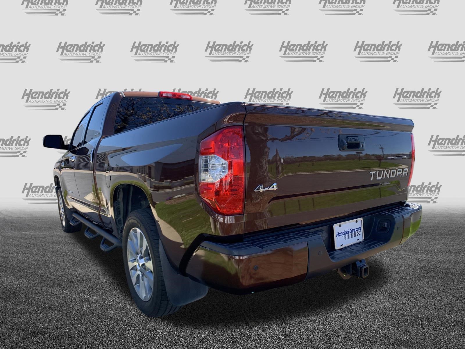 Used 2017 Toyota Tundra Limited w/ Limited Premium Package image 8