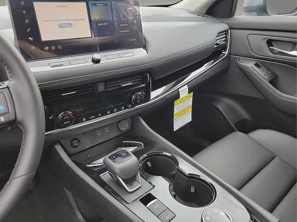 Used 2025 Nissan Rogue SL image 20