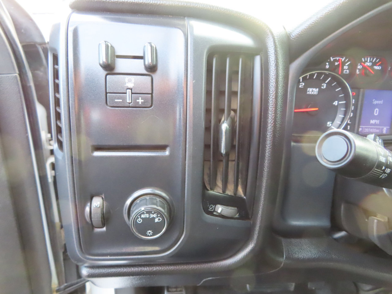 Used 2018 Chevrolet Silverado 3500 W/T w/ WT Fleet Convenience Package image 27