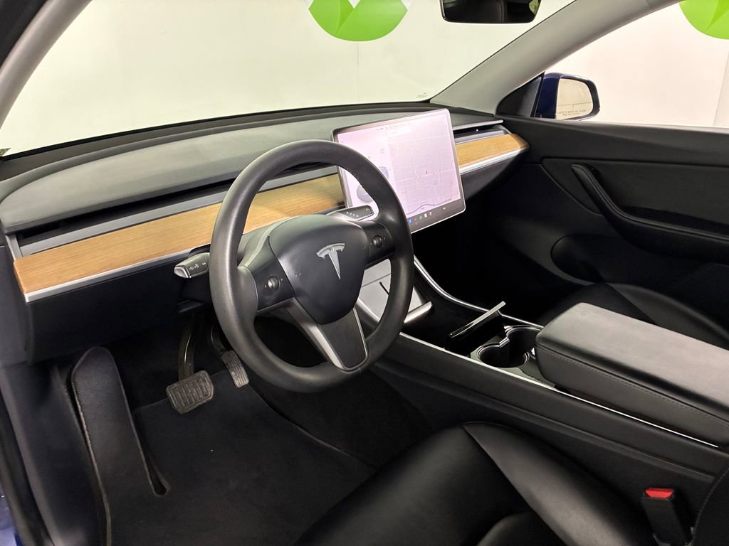 Used 2020 Tesla Model Y Long Range image 18