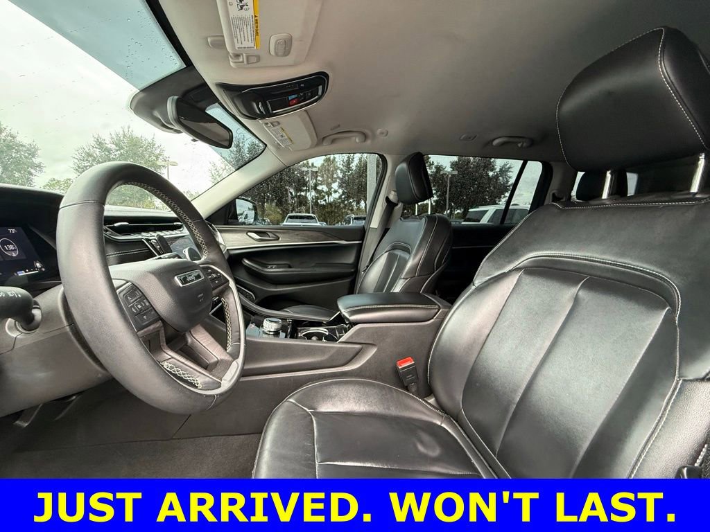 Used 2022 Jeep Grand Cherokee L Limited image 16