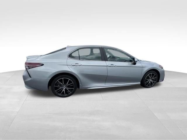Used 2024 Toyota Camry SE FWD image 26