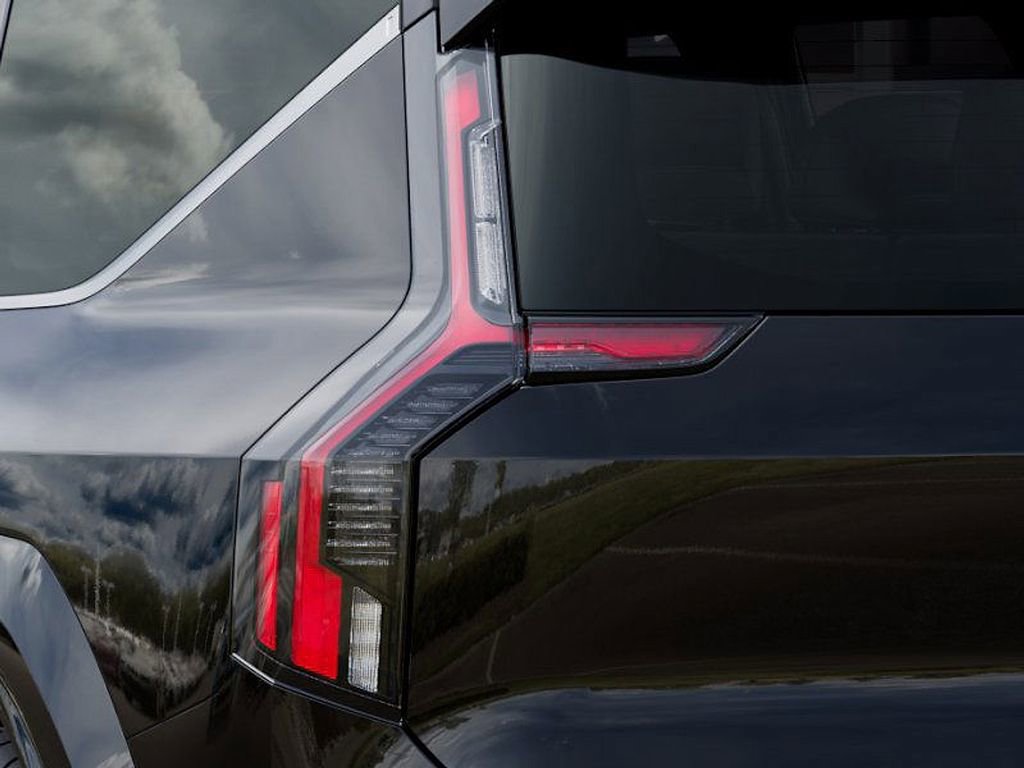 New 2026 Kia EV9 Land w/ Nightfall Edition Package image 11