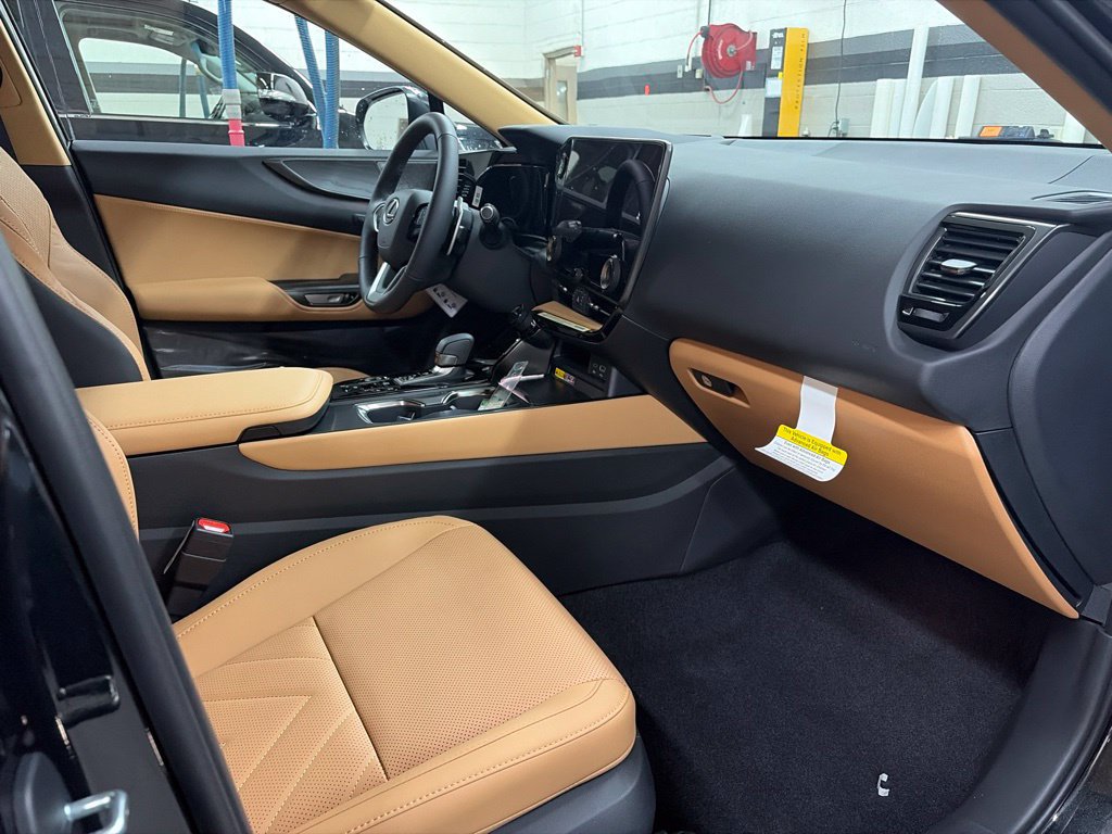 New 2026 Lexus NX 350 AWD w/ Cold Area Package image 10