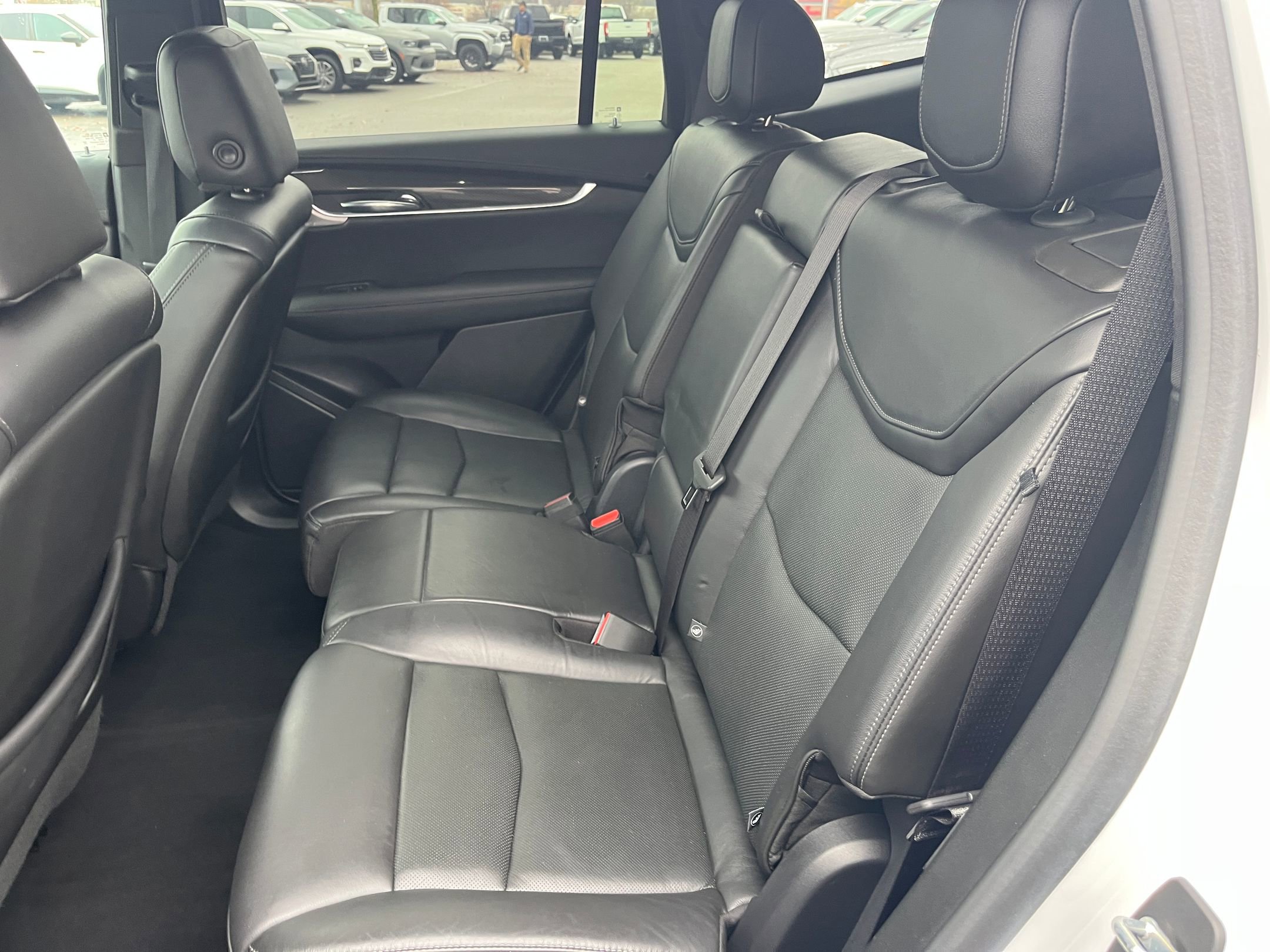 Used 2020 Cadillac XT6 Sport image 28