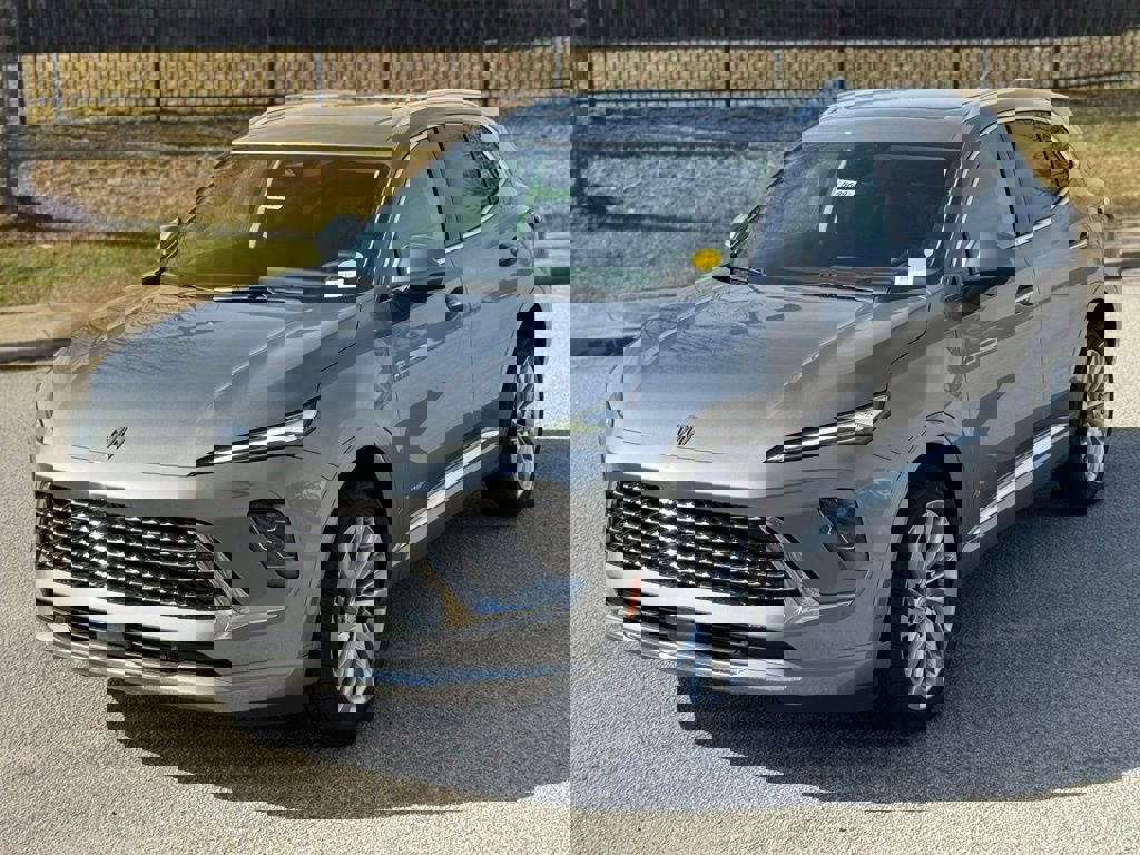 New 2026 Buick Envision Avenir image 9