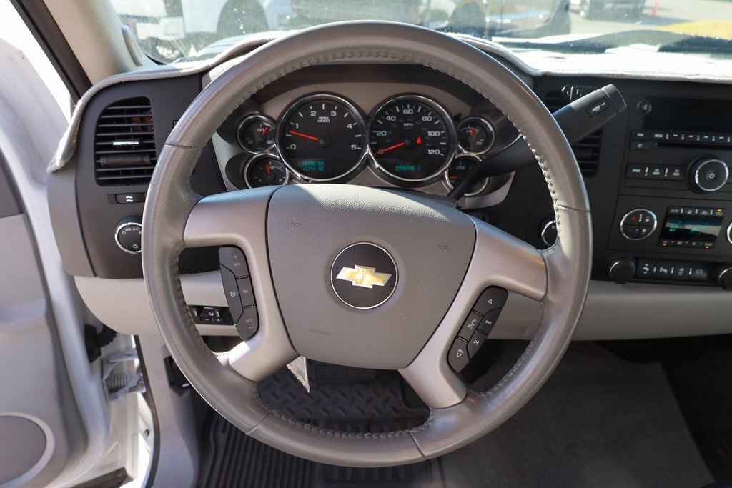Used 2013 Chevrolet Silverado 3500 LT w/ Interior Plus Package image 13