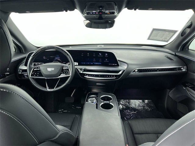 Used 2024 Cadillac Lyriq Sport image 21