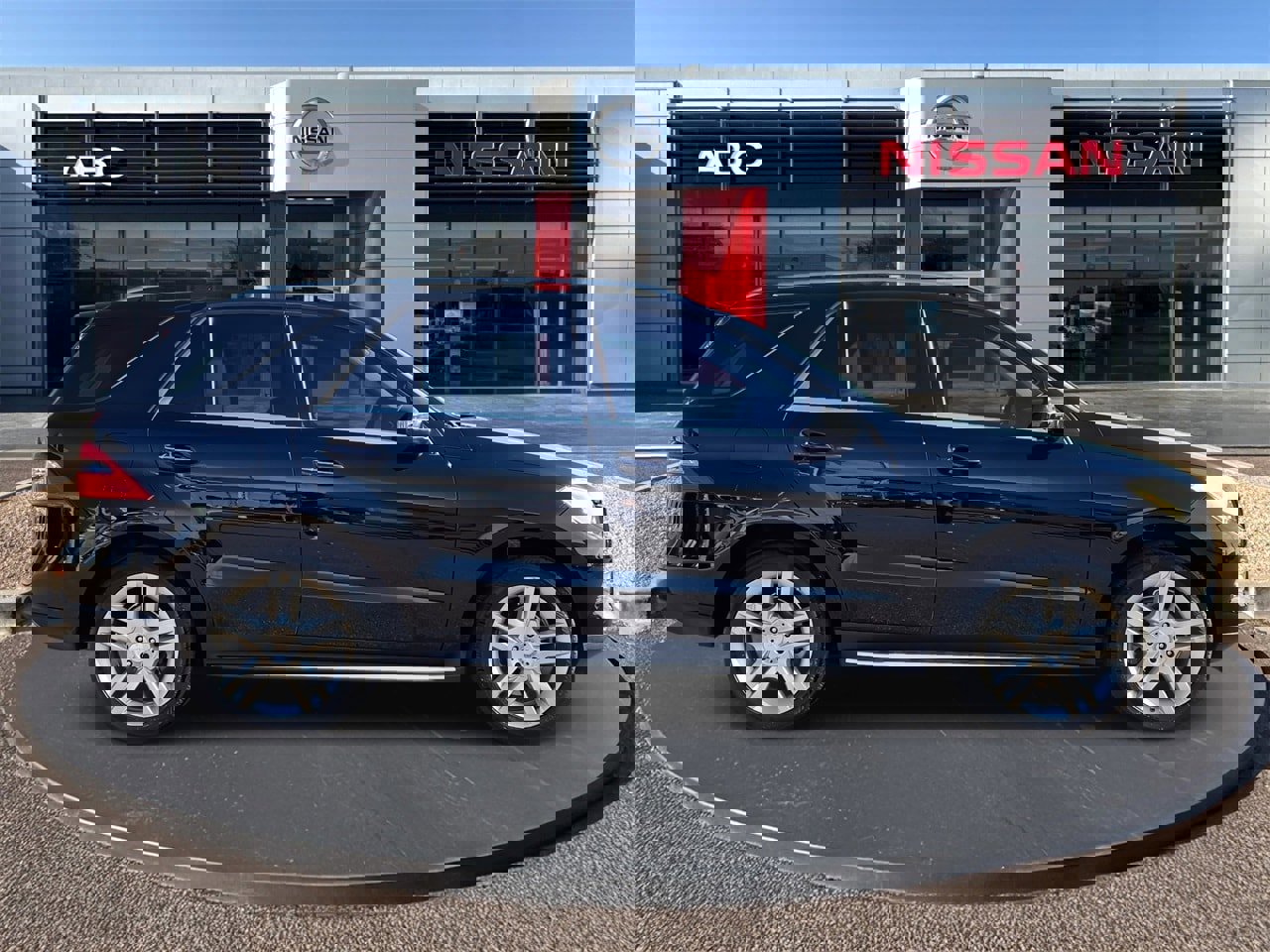 Used 2015 Mercedes-Benz ML 350 2WD image 4