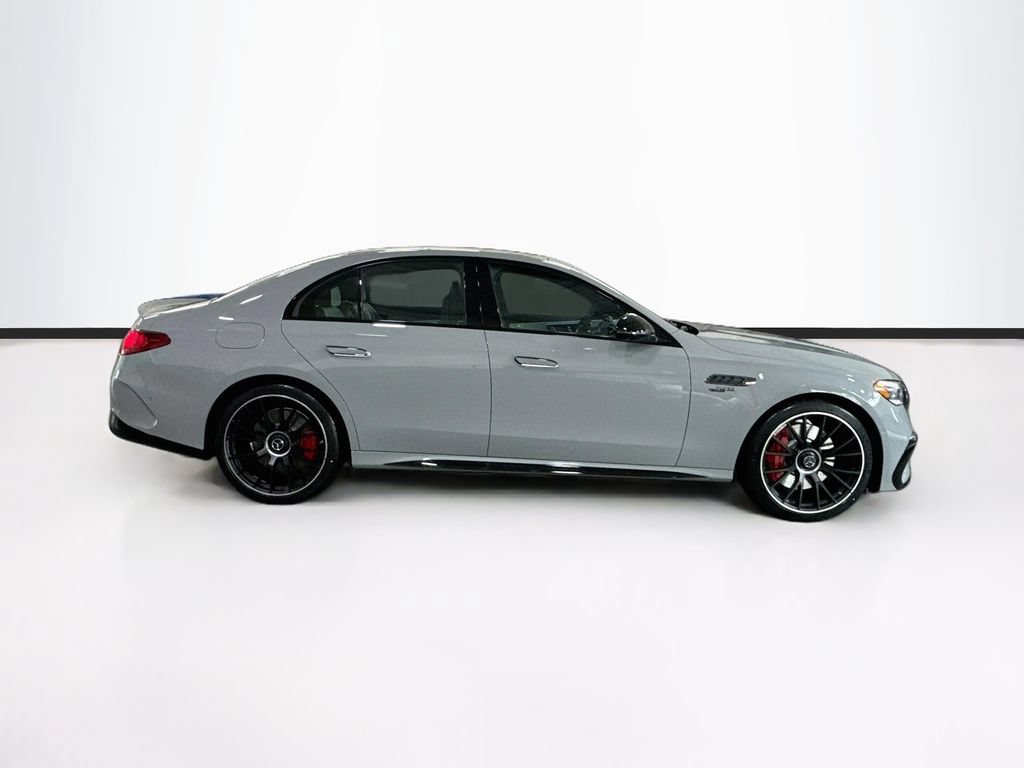 New 2027 Mercedes-Benz E 53 AMG e 4MATIC Sedan image 4