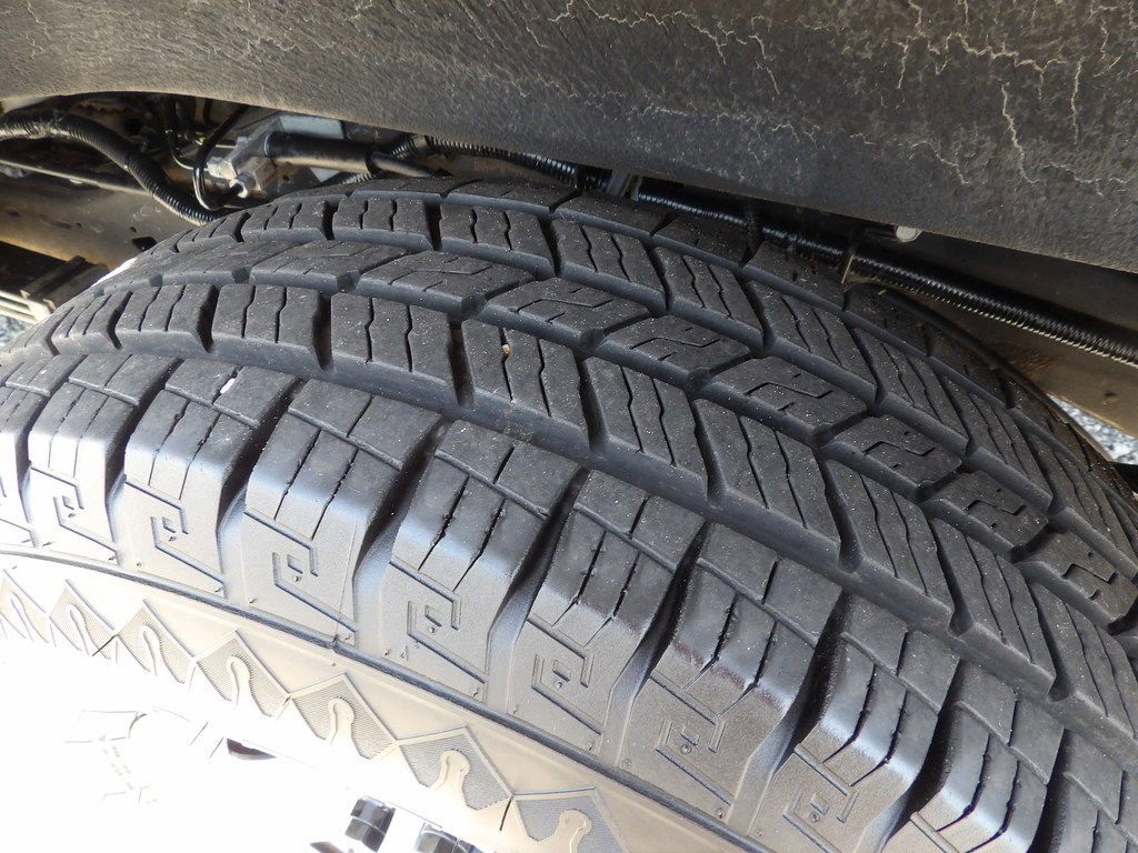 Used 2021 Chevrolet Express 3500 w/ Driver Convenience Package image 53