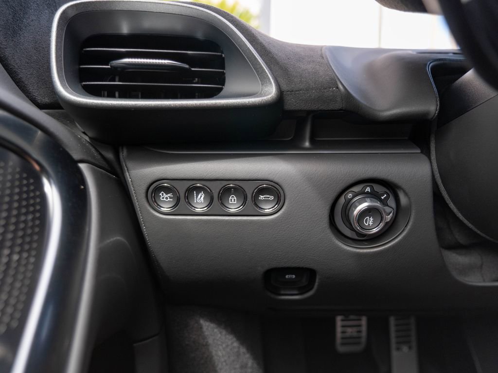 New 2026 McLaren Artura image 19