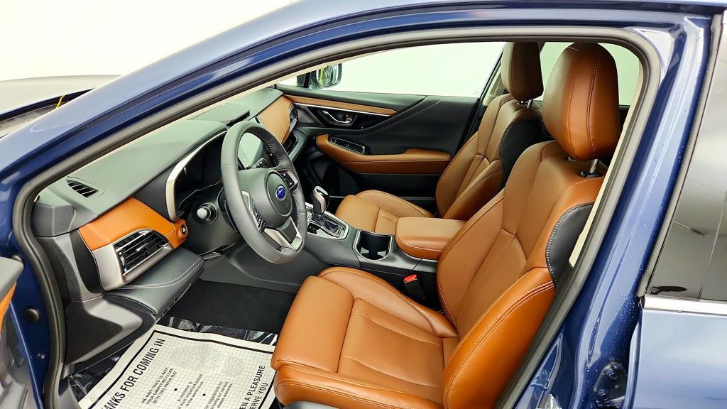 Used 2025 Subaru Outback Touring AWD/4WD image 21