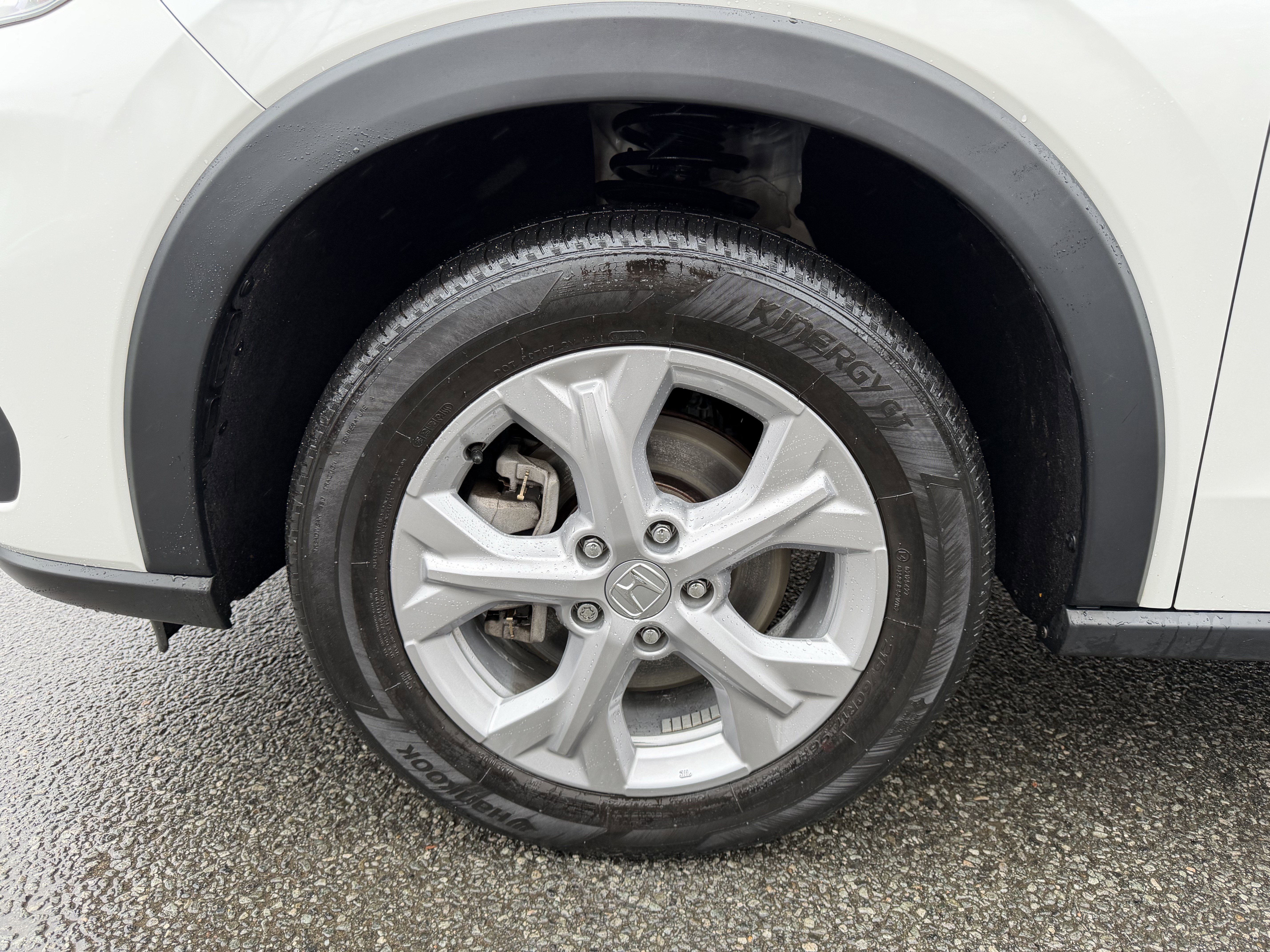 Certified 2023 Honda HR-V LX image 7