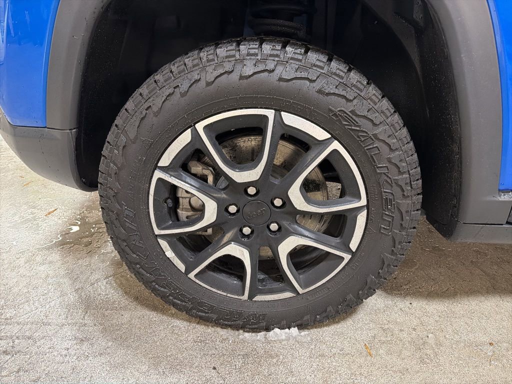 Certified 2024 Jeep Compass Trailhawk w/ Trailhawk Convenience Group image 31