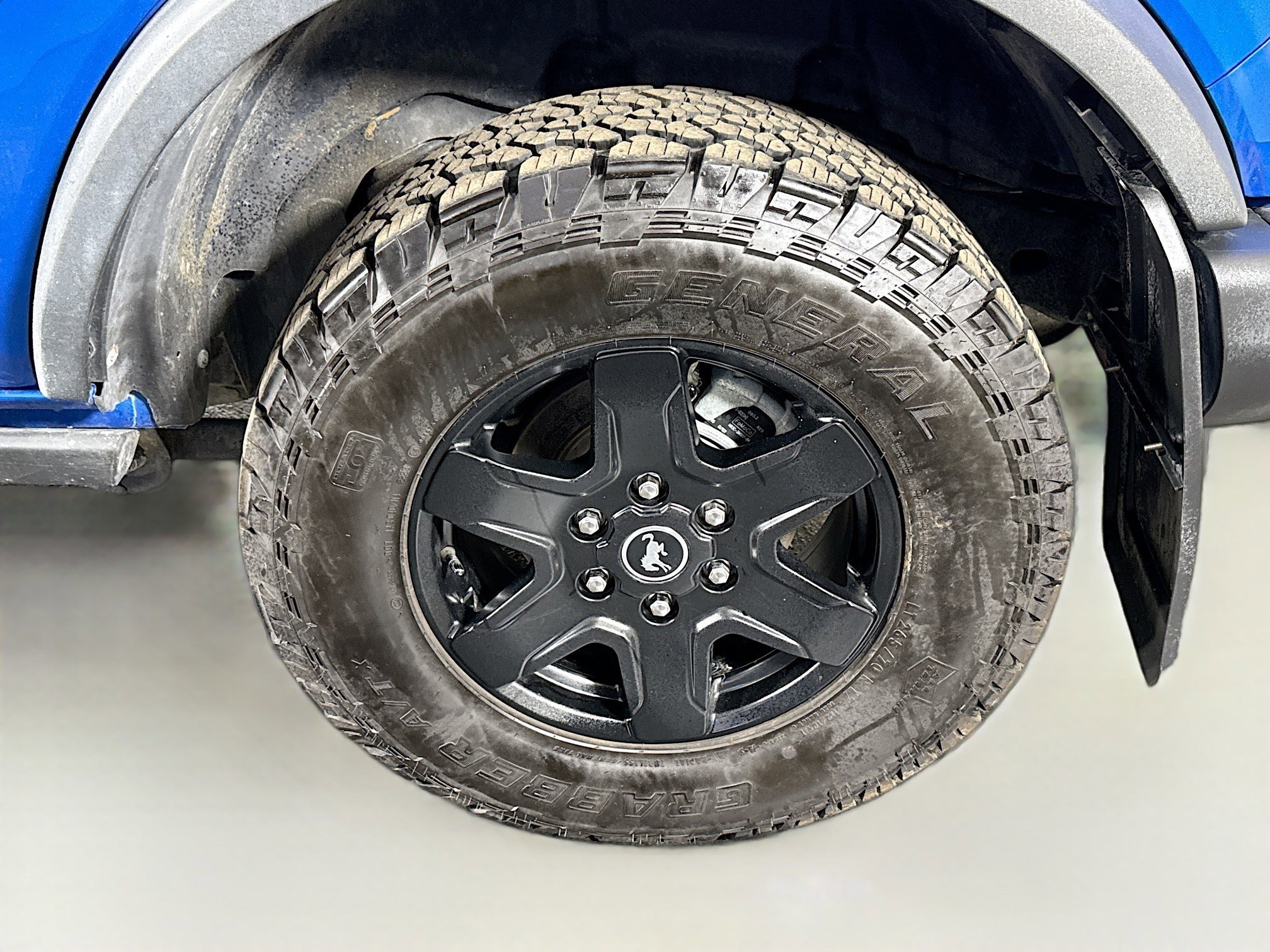 Used 2023 Ford Bronco Black Diamond image 37